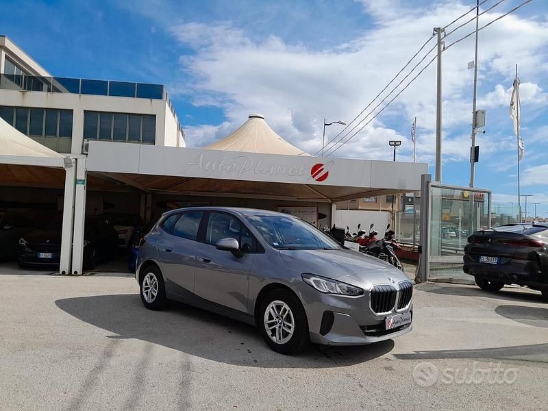 Usado BMW 218 M Sport 150 CV (110 kW) 2023 Gris Familiar