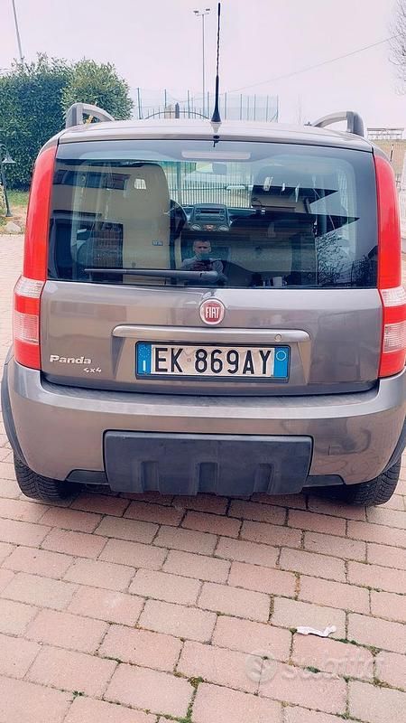 Usata Fiat Panda 4x4 2013 Grigio Utilitaria