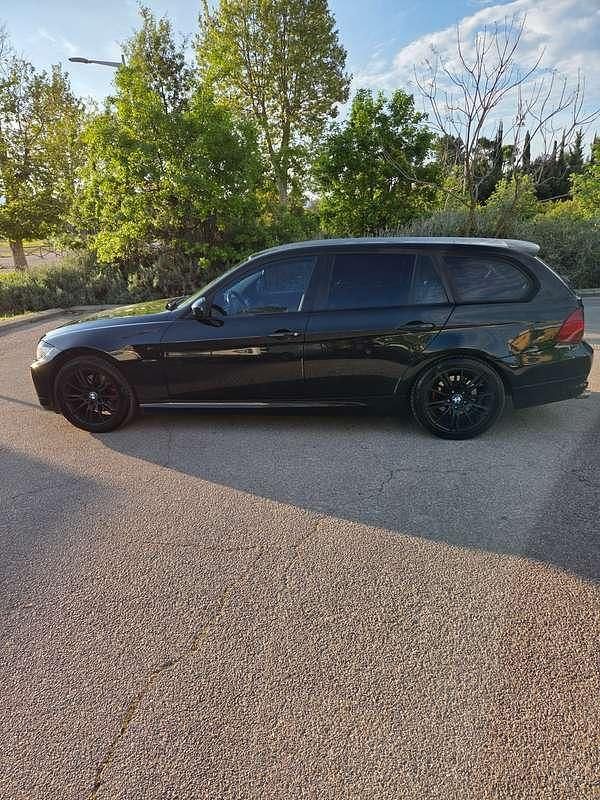 Usata BMW 318 Efficient Dynamics 144 CV (105 kW) 2010 Nero Station wagon
