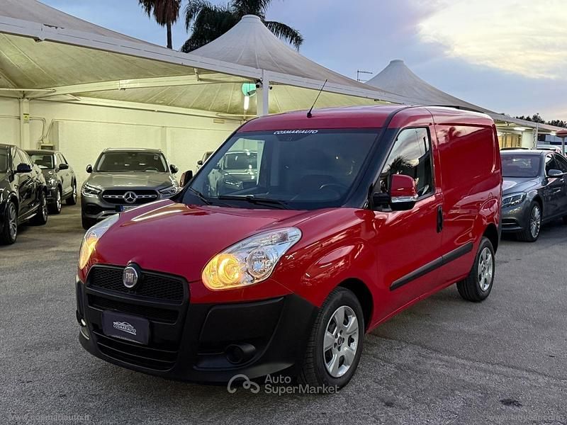 Usata Fiat Doblò 105 CV (77 kW) 2012 Monovolume