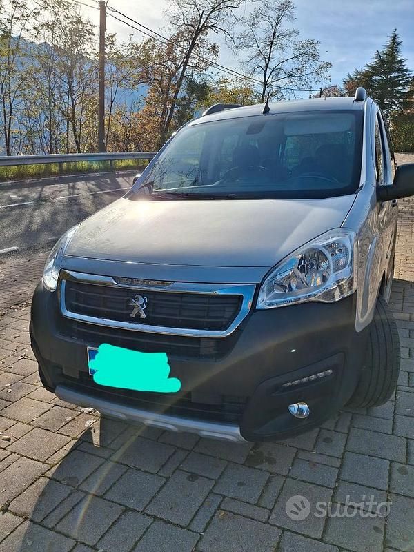 Usata Peugeot Partner 90 CV (66 kW) 2018 Monovolume