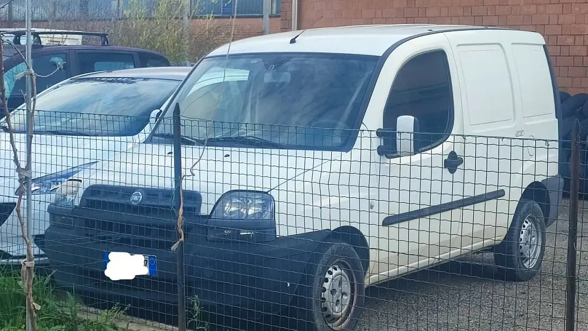 Usata Fiat Doblò Active 101 CV (74 kW) 2003 Bianco Monovolume