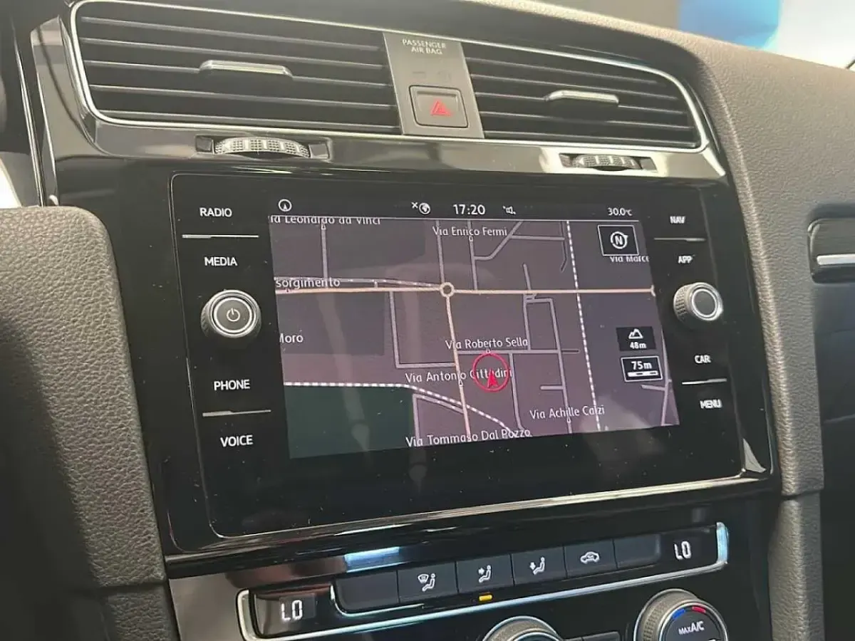 Usata VW Golf VII Business 131 CV (96 kW) 2019 Grigio Berlina