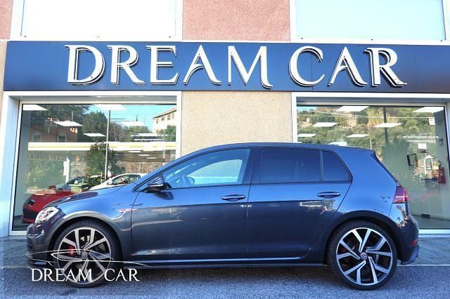 Usado VW Golf VII GTI 245 CV (180 kW) 2018 Amarillo Berlina