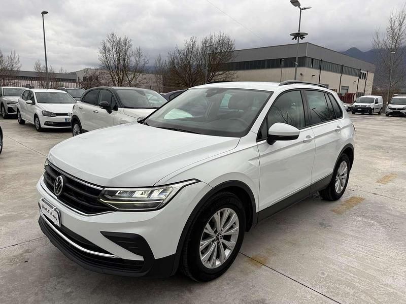 Usata VW Tiguan Life 122 CV (89 kW) 2021 Bianco SUV