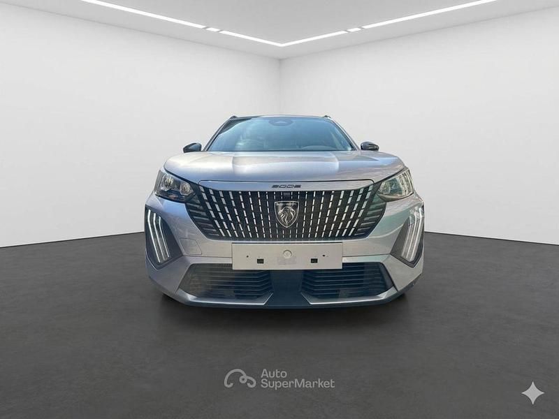 Usata Peugeot 2008 Allure+ 101 CV (74 kW) 2025 Grigio SUV