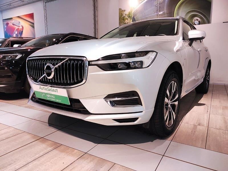 Usata Volvo XC60 Inscription 253 CV (186 kW) 2021 Argento SUV