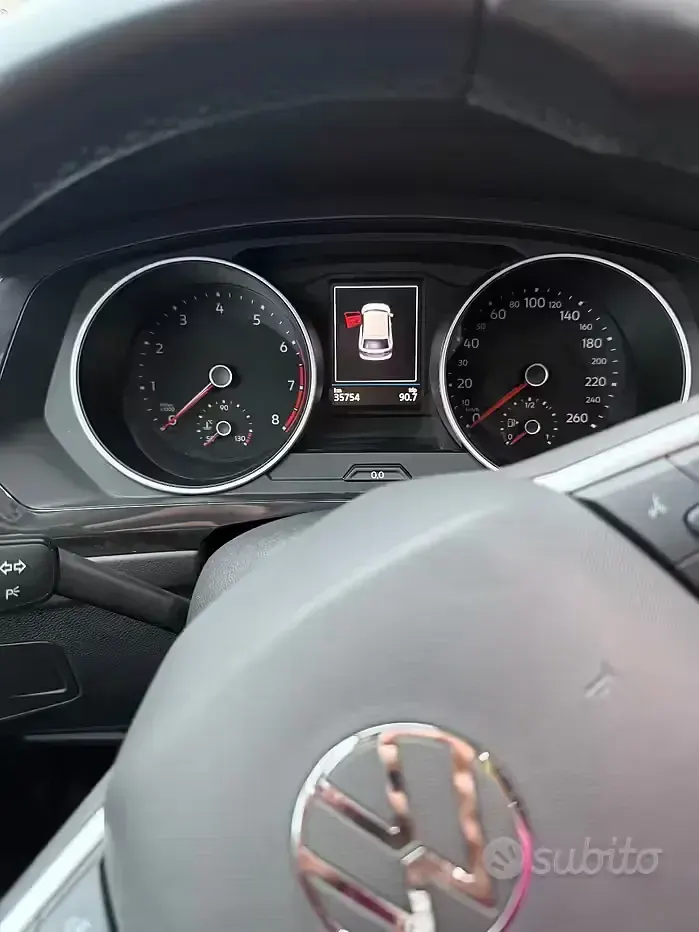 Usata VW Tiguan Life 150 CV (110 kW) 2021 Nero SUV