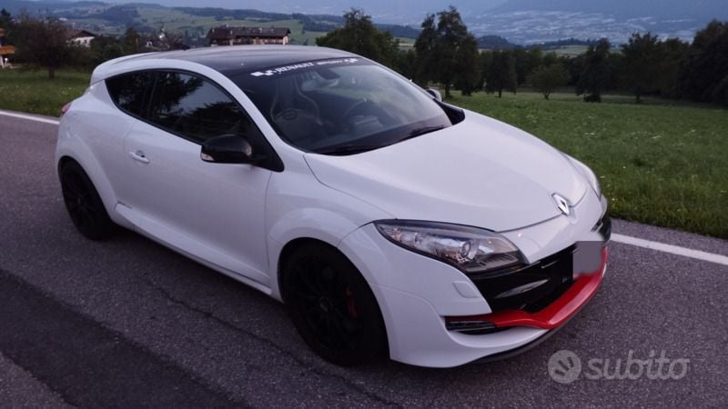 Usata Renault Mégane III R.S. 250 CV (183 kW) 2011 Coupé