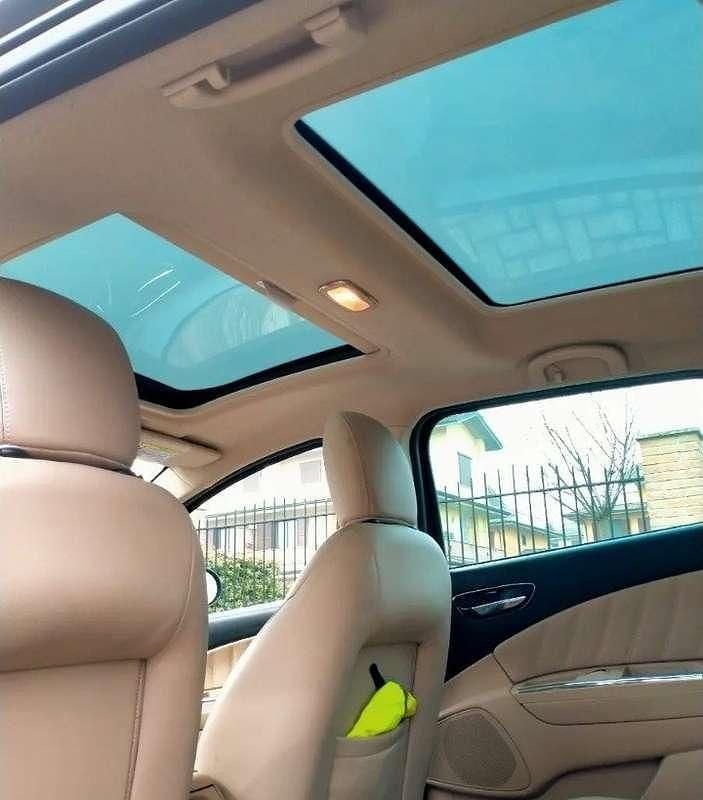 Usata Lancia Delta 120 CV (88 kW) 2009 Utilitaria