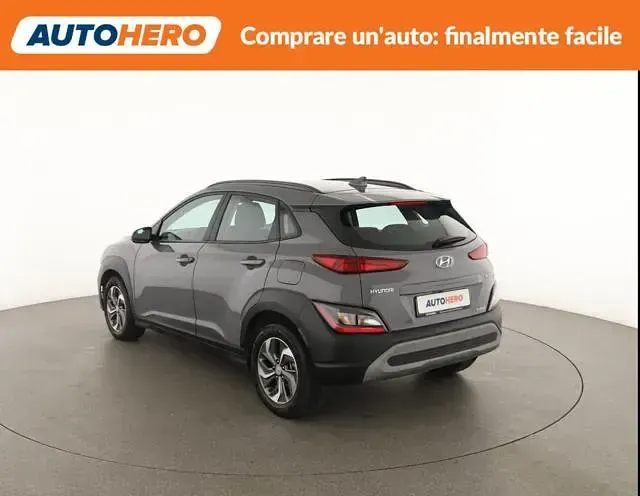 Usata Hyundai Kona 141 CV (103 kW) 2022 Grigio SUV