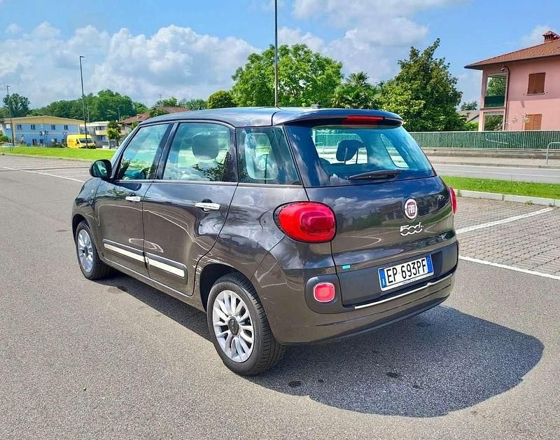 Usata Fiat 500L Lounge 85 CV (62 kW) 2012 Grigio Monovolume