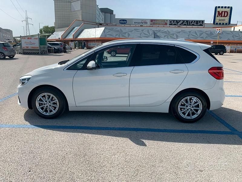 Usata BMW 216 Active Tourer 116 CV (85 kW) 2017 Bianco Monovolume