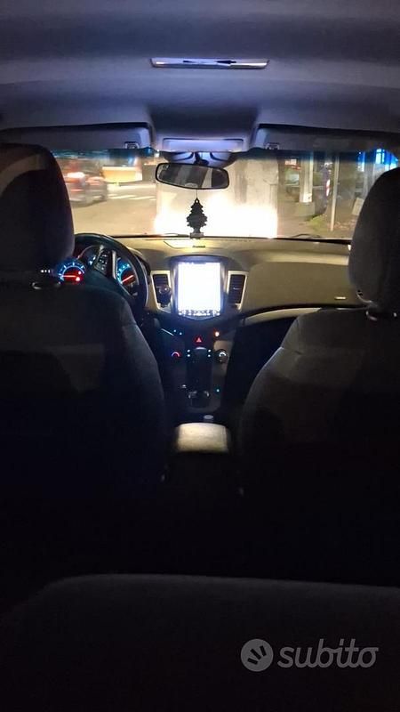 Usata Chevrolet Cruze 163 CV (119 kW) 2012 Bianco Berlina