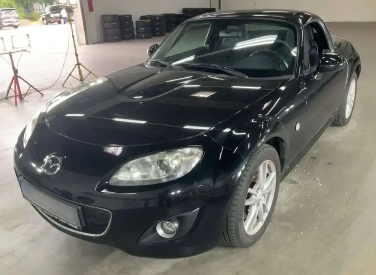 Usata Mazda MX5 126 CV (92 kW) 2010 Nero Cabrio