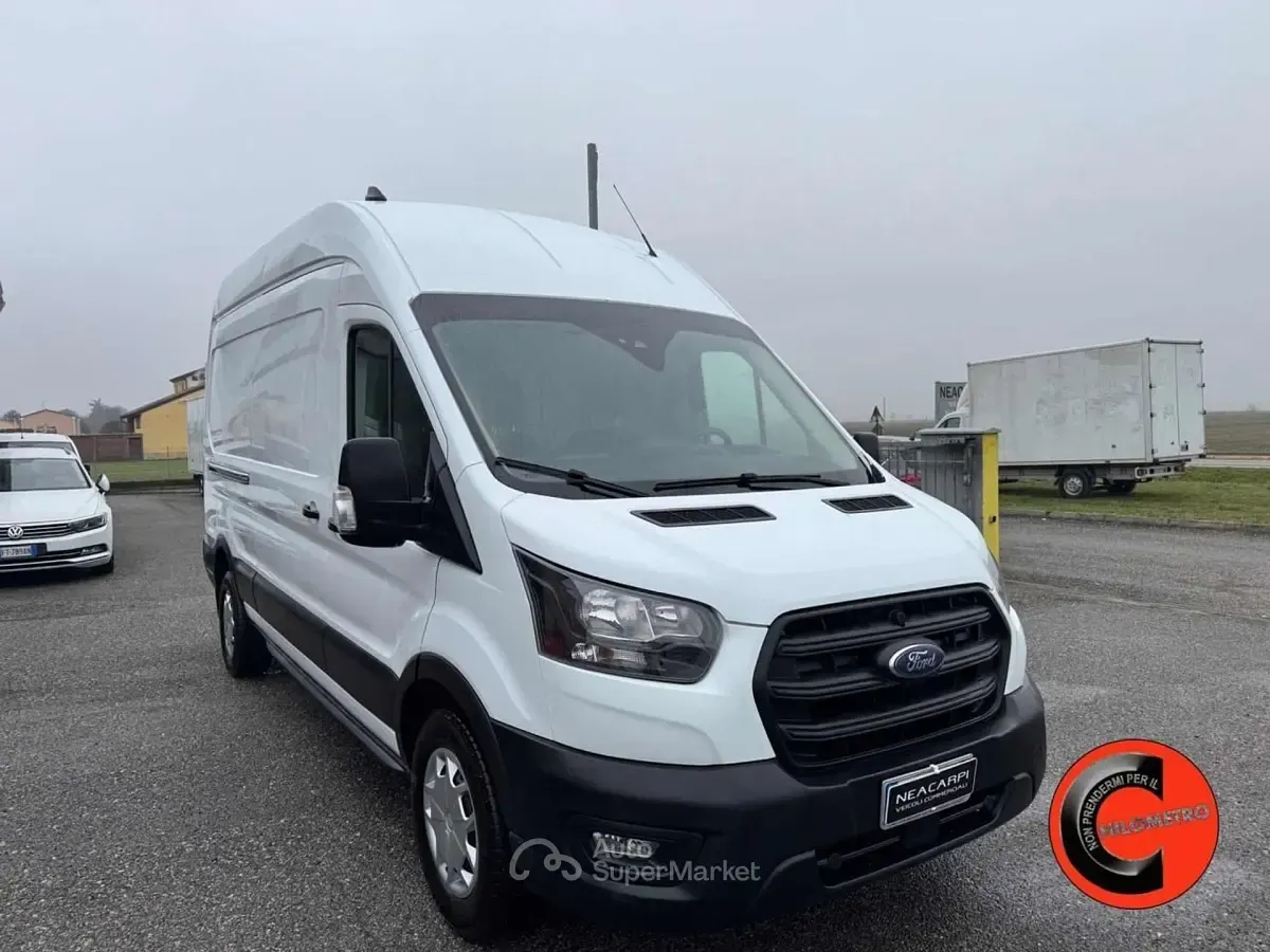Usata Ford Transit 170 CV (125 kW) 2022 Bianco pastello Berlina