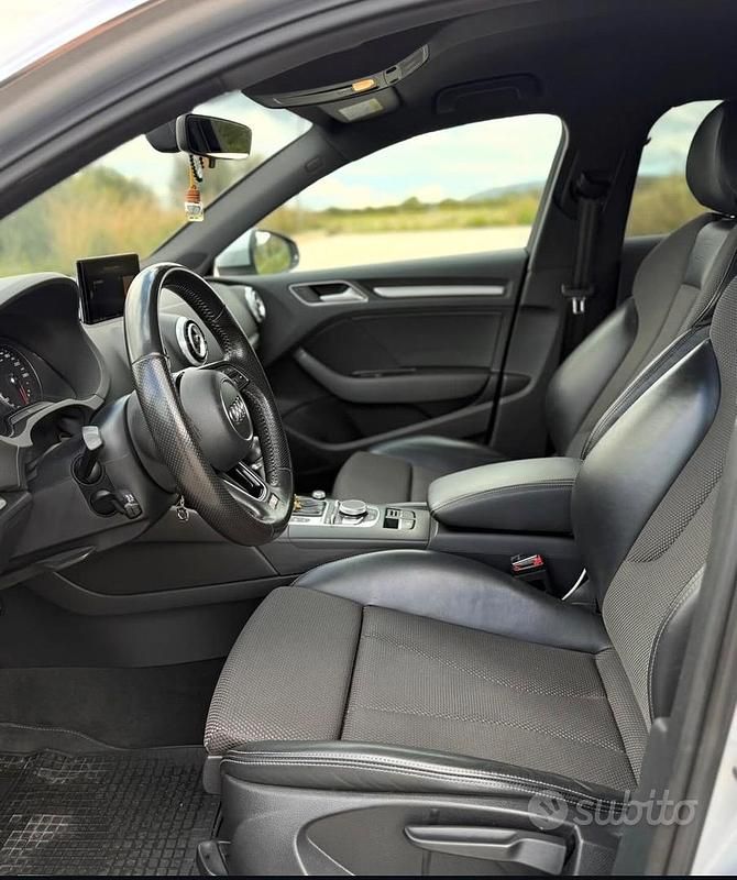 Usata Audi A3 S-Line 110 CV (80 kW) 2017 Grigio Berlina