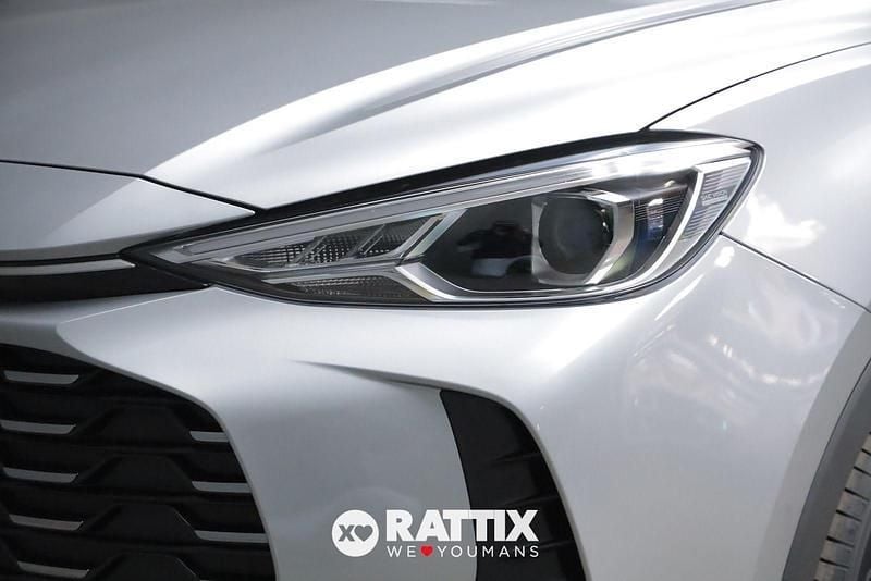 Nuova MG ZS 102 CV (75 kW) 2025 Argento Berlina