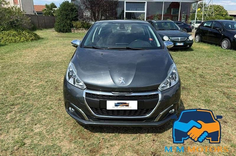 Usata Peugeot 208 110 CV (80 kW) 2015 Grigio Utilitaria