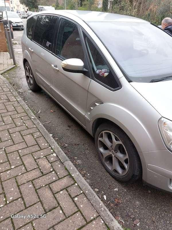 Usata Ford S-MAX Titanium 175 CV (128 kW) 2008 Monovolume