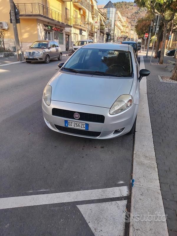 Usata Fiat Grande Punto 2010 Utilitaria