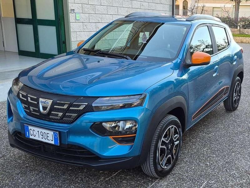 Usata Dacia Spring Comfort Plus 19 kW (26 CV) 2021 Blu/azzurro Utilitaria