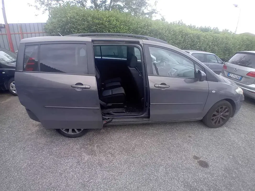 Usata Mazda 5 110 CV (80 kW) 2007 Grigio Monovolume