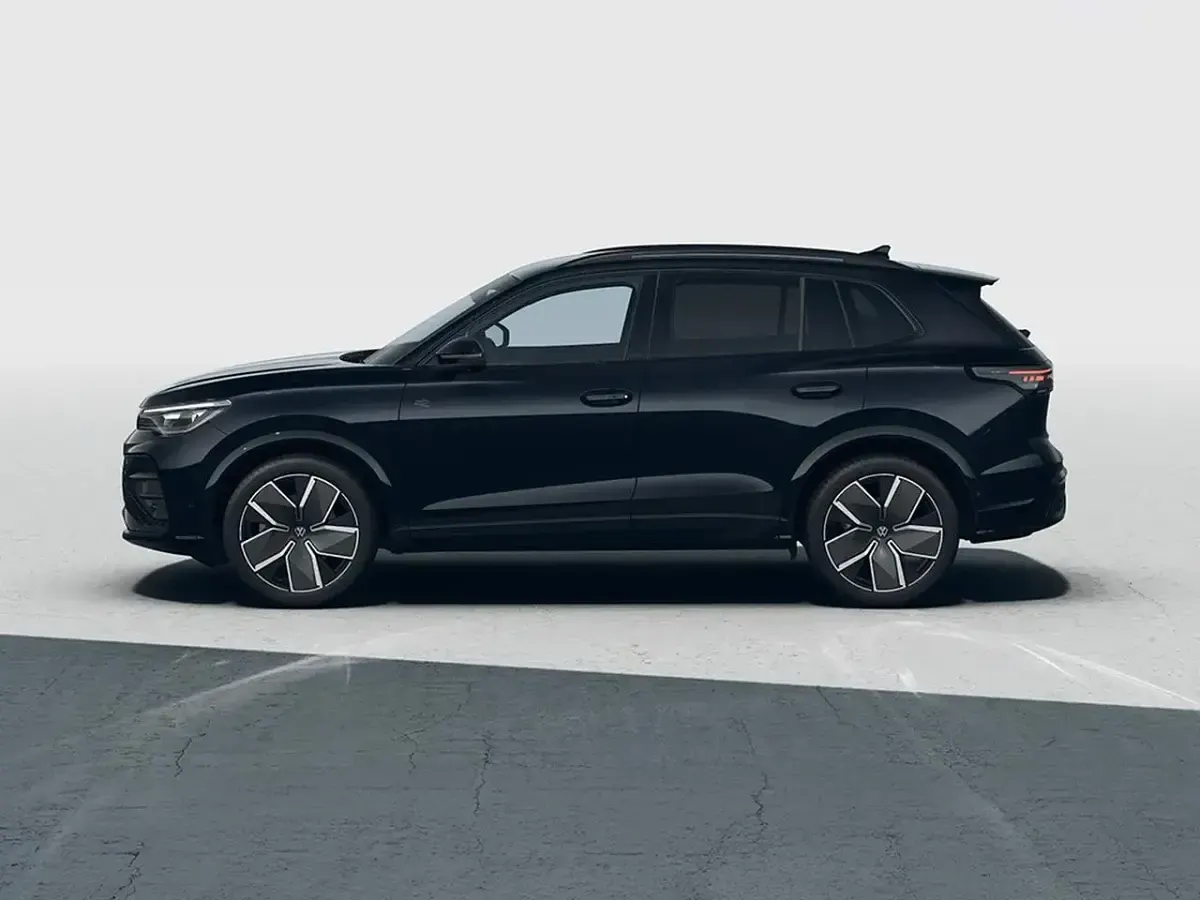 Nuova VW Tiguan R-line Plus 193 CV (141 kW) 2026 Nero SUV