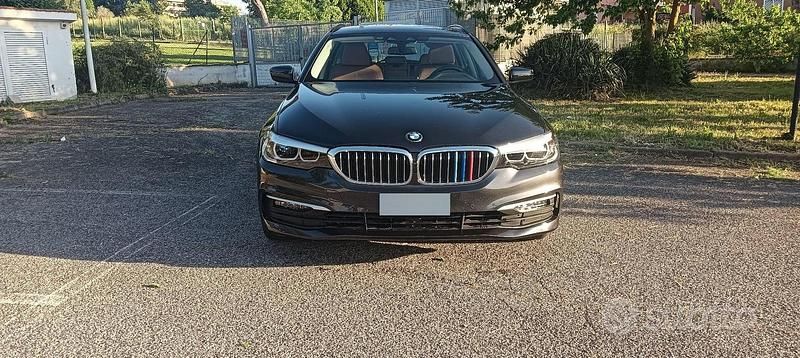 Usata BMW 520 Comfort Edition 190 CV (139 kW) 2018 Nero Station wagon
