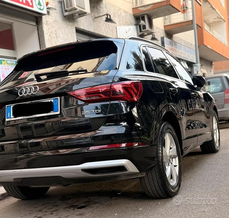 Usata Audi Q3 150 CV (110 kW) 2019 Nero SUV