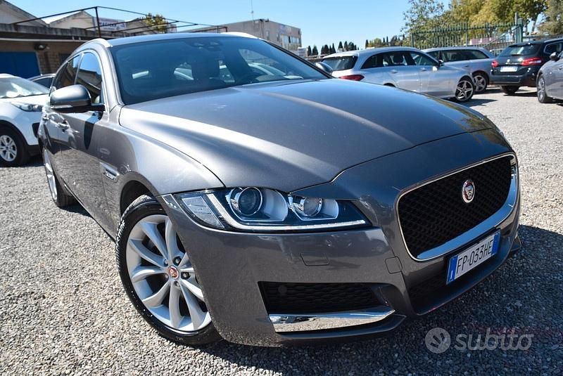 Usata Jaguar XF Sportbrake Prestige 180 CV (132 kW) 2018 Grigio Station wagon