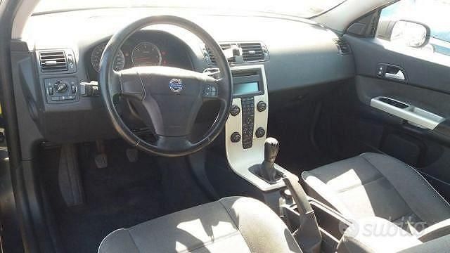 Usata Volvo C30 109 CV (80 kW) 2007 Grigio Utilitaria