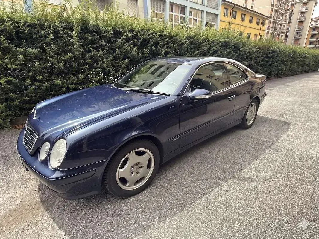 Usata Mercedes CLK320 Elegance 218 CV (160 kW) 1999 Blu/azzurro Coupé