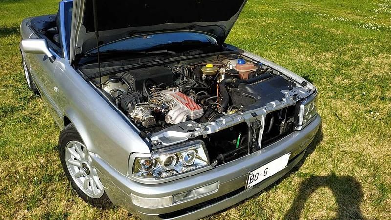 Usata Audi Cabriolet 133 CV (97 kW) 1992 Argento Cabrio