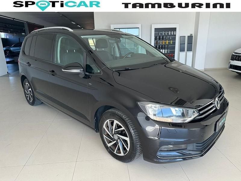 Nero Usata 2018 VW Touran Executive Monovolume | 13.000 € (Buon prezzo) - Immagine 1/4