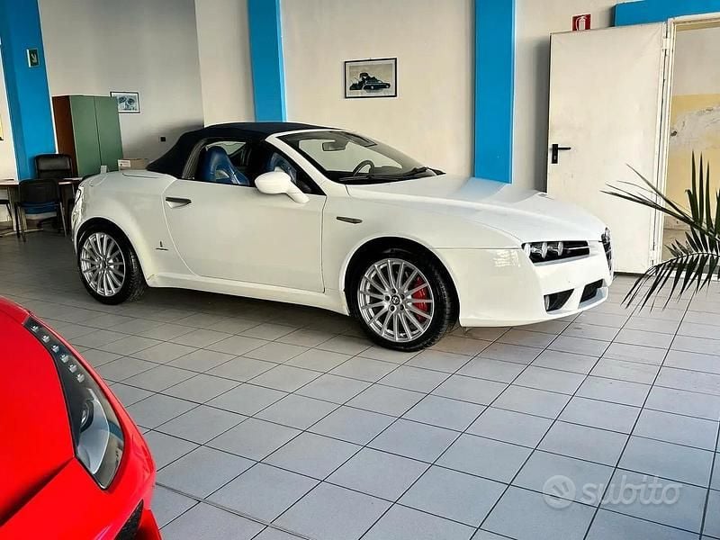 Usata Alfa Romeo Spider 200 CV (147 kW) 2008 Bianco Cabrio
