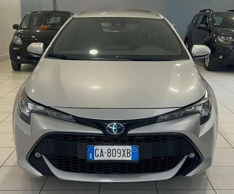 Usata Toyota Corolla Business Edition 98 CV (72 kW) 2020 Argento Station wagon