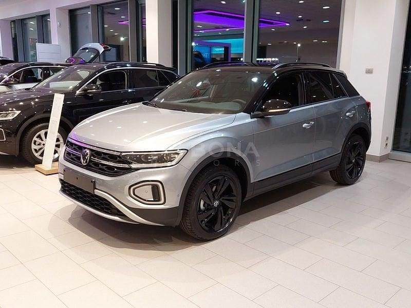 Nuova VW T-Roc Style 116 CV (85 kW) 2025 Grigio SUV