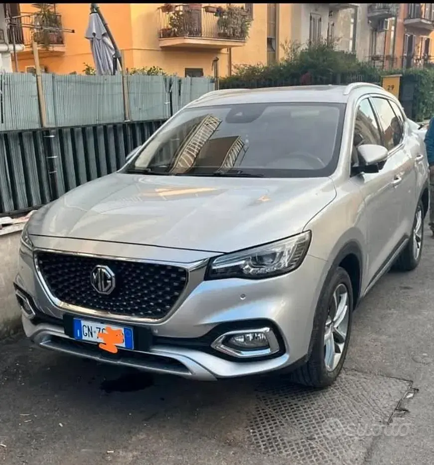 Usata MG HS Luxury 162 CV (119 kW) 2023 Grigio SUV