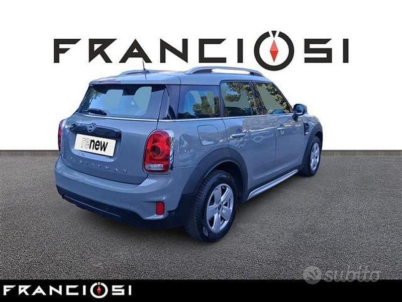 Usata Mini One Countryman Business 101 CV (74 kW) 2020 Grigio SUV