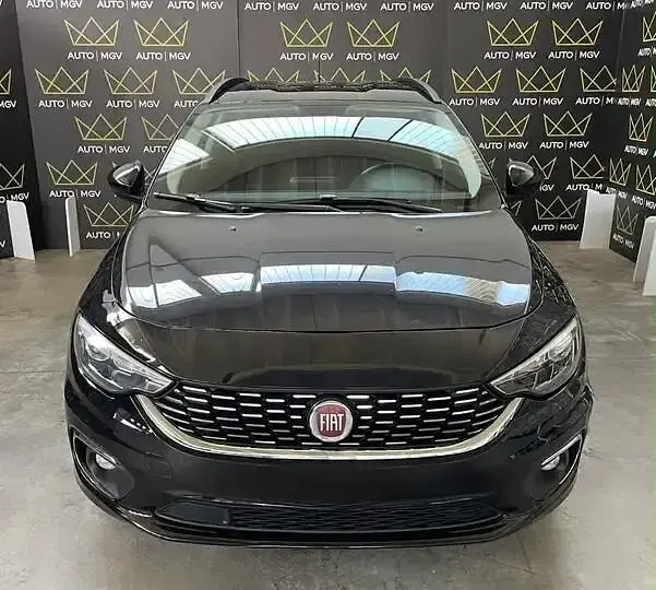 Usata Fiat Tipo Lounge 119 CV (87 kW) 2021 Nero Station wagon