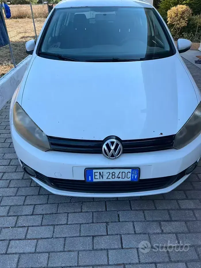 Usata VW Golf VII Highline 105 CV (77 kW) 2012 Bianco Berlina