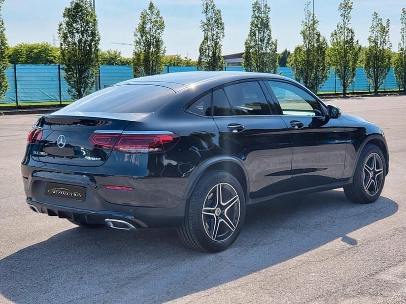 Usata Mercedes GLC200 Premium 163 CV (119 kW) 2020 Nero SUV