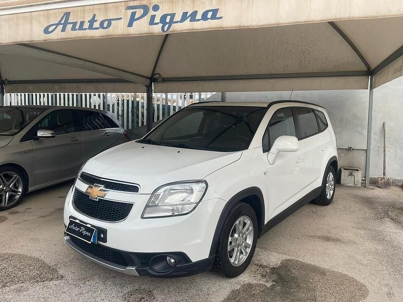 Bianco Usata 2012 Chevrolet Orlando LT Monovolume | 5500 € (Cara) - Immagine 1/4