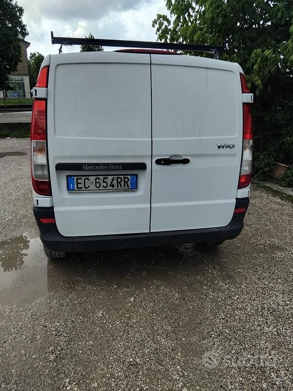 Usata Mercedes Vito 95 CV (69 kW) 2011 Bianco Furgone