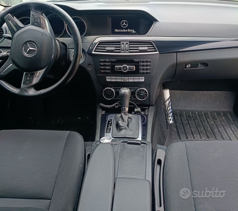 Usata Mercedes C200 2011 Grigio Station wagon
