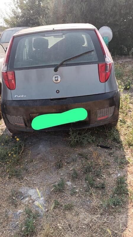 Usata Fiat Punto 60 CV (44 kW) 2005 Grigio Utilitaria