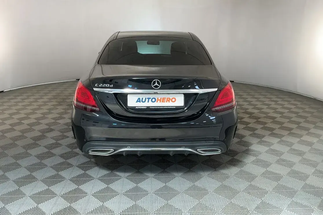 Usata Mercedes C220 Premium 194 CV (142 kW) 2020 Nero Berlina