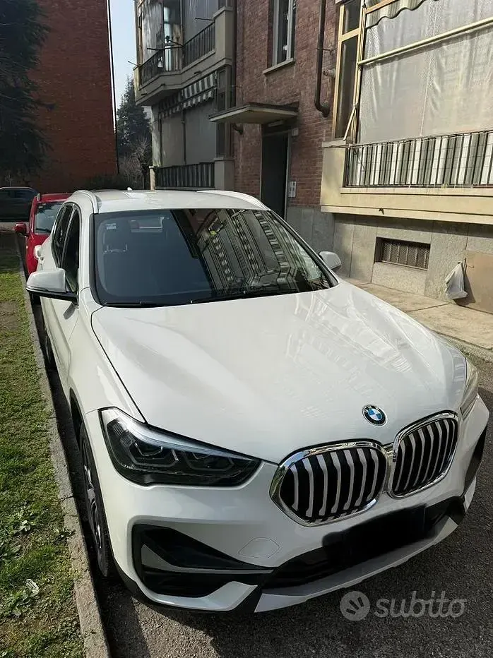 Usata BMW X1 Efficient Dynamics 136 CV (100 kW) 2021 Bianco SUV