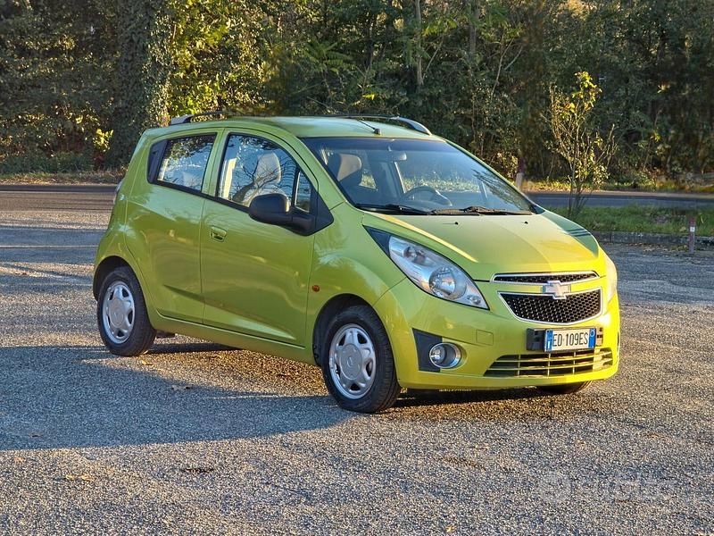 Verde Usata 2010 Chevrolet Spark LS Due volumi | 4500 € (Buon prezzo) - Immagine 1/4